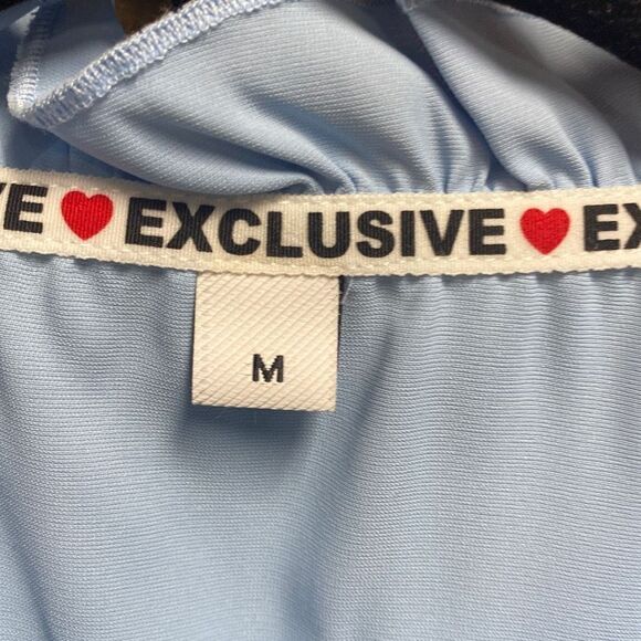 Blue Ruffle Sleeve & Ruffle Neck  Button Down Top Size Medium - Picture 3 of 4